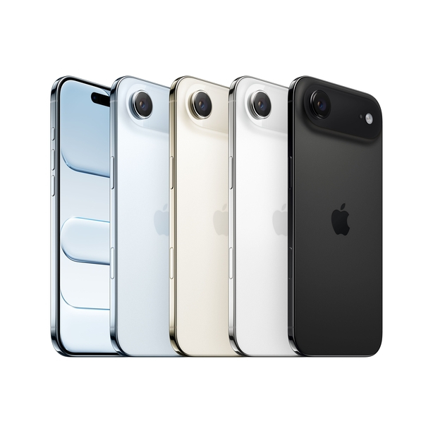 iPhone Air 256GB Sky Blue image 7